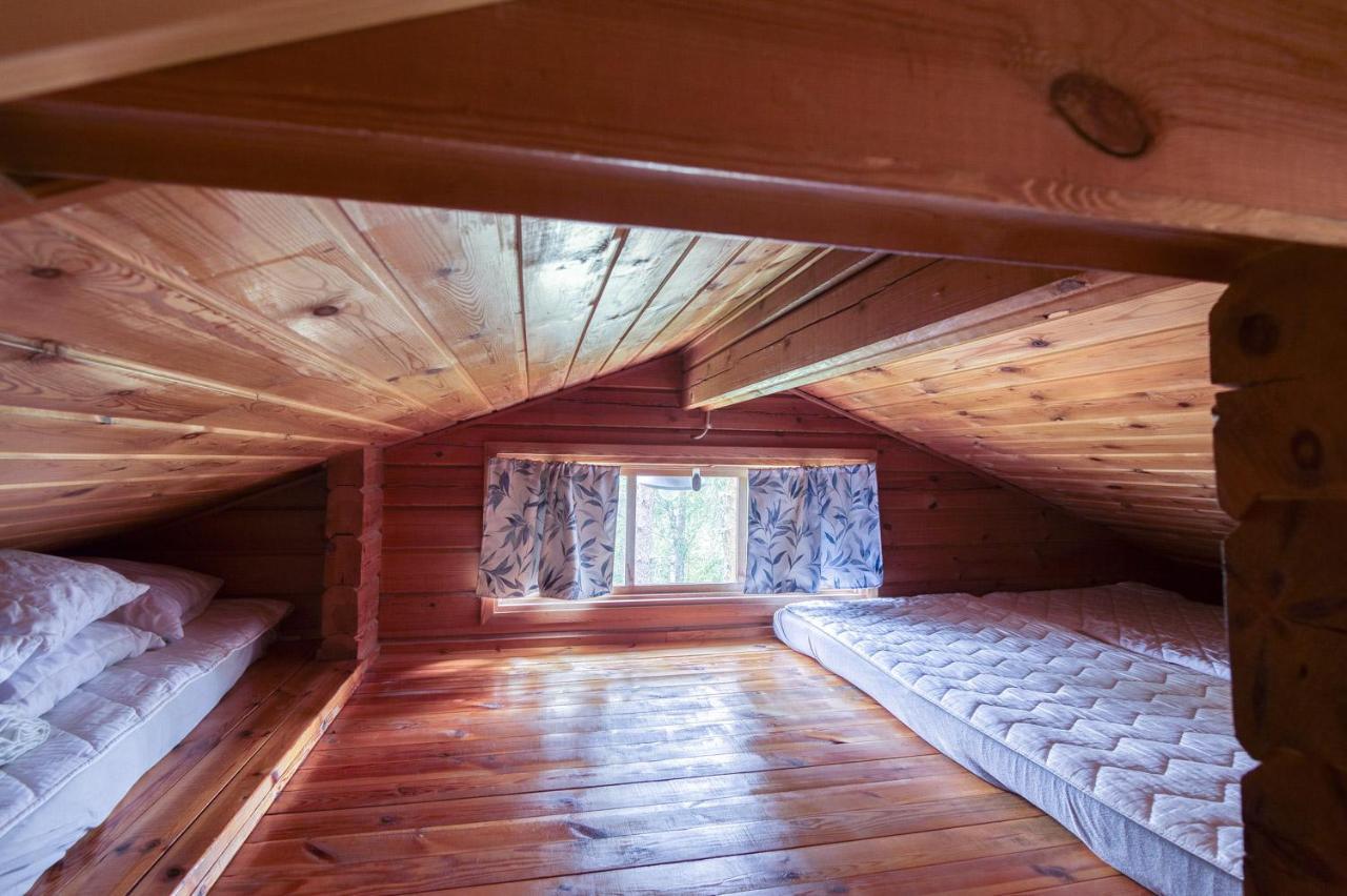 Pinetree Cottages Cozy Log Cabin Kalanti Exteriér fotografie